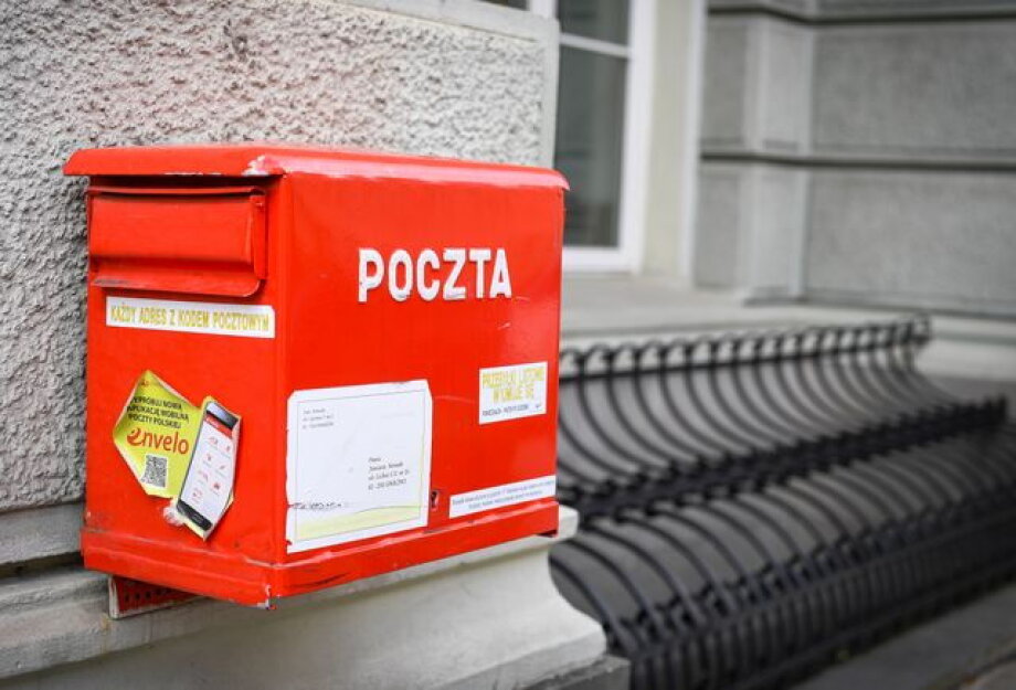 Poczta Polska and trade unions sign new labor agreement