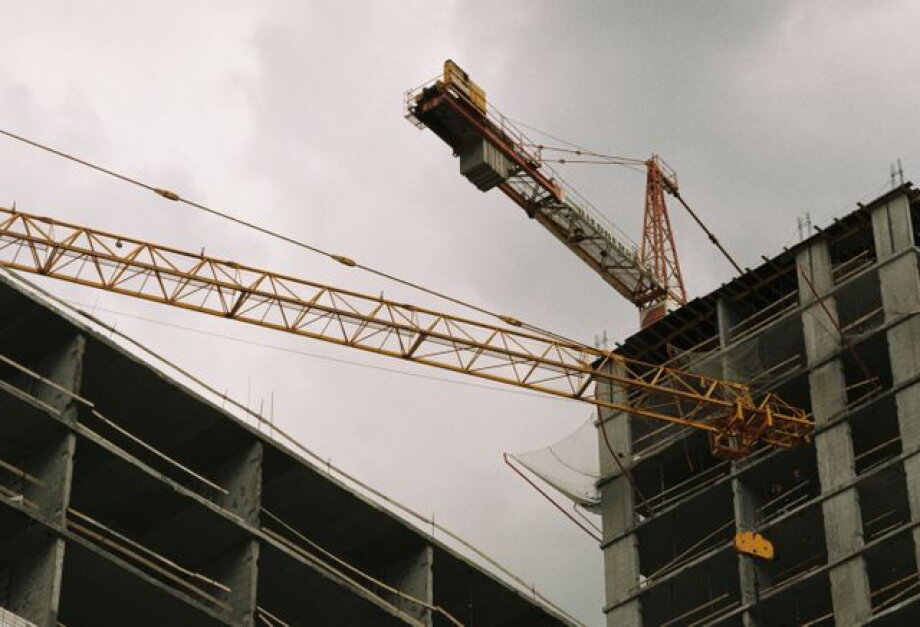 Expert: Polish construction companies have small chance at getting contracts in Ukraine