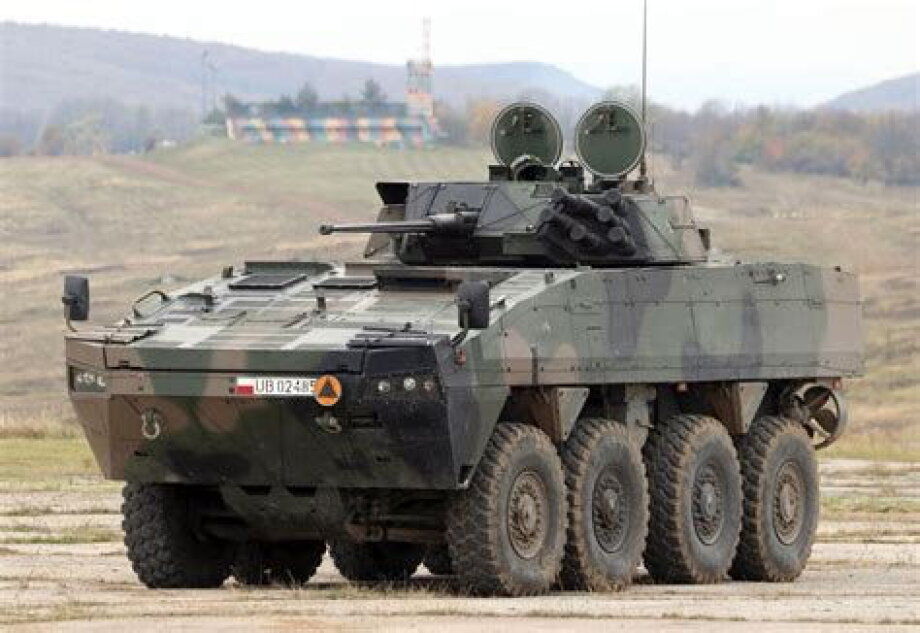 Polish army to receive Rosomaks armored personnel carriers