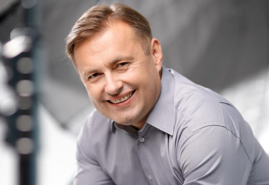 Dino board reshuffle