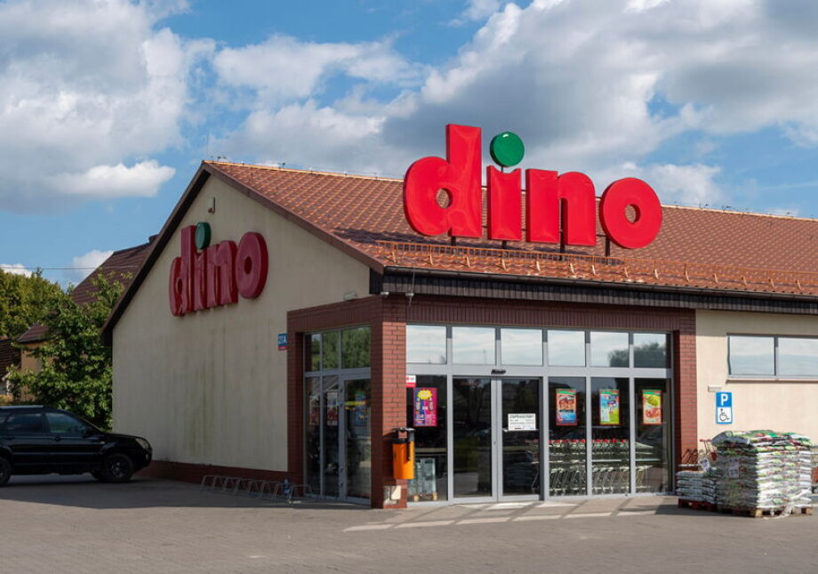 Dino misses forecasts