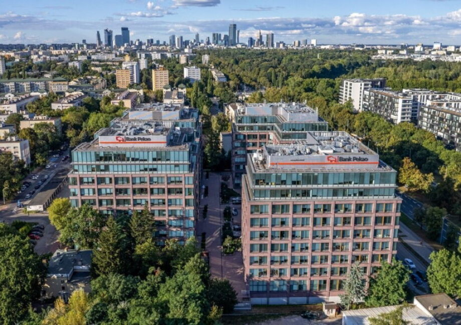 Futureal Sells Lipowy Office Park Complex in Warsaw to 1AM CEE Student Housing Fund