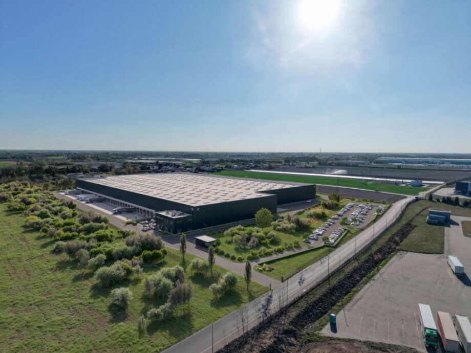 P3 expands Błonie park