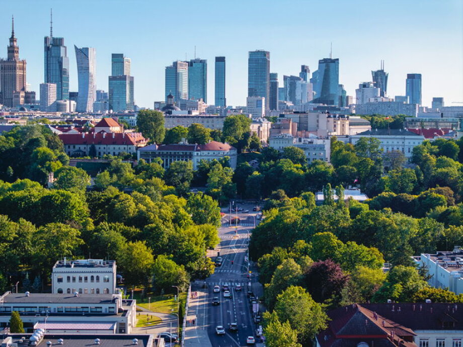 THE CAPITAL'S GREEN ALGORITHM: HOW WARSAW IS REDEFINING THE MODERN METROPOLIS