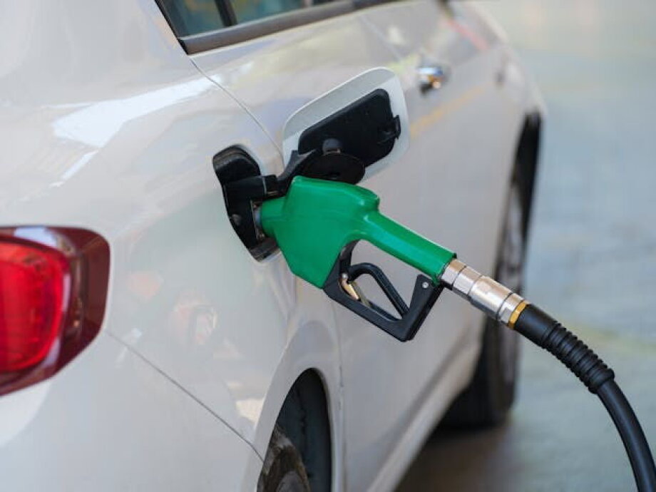 Gasoline prices increasing