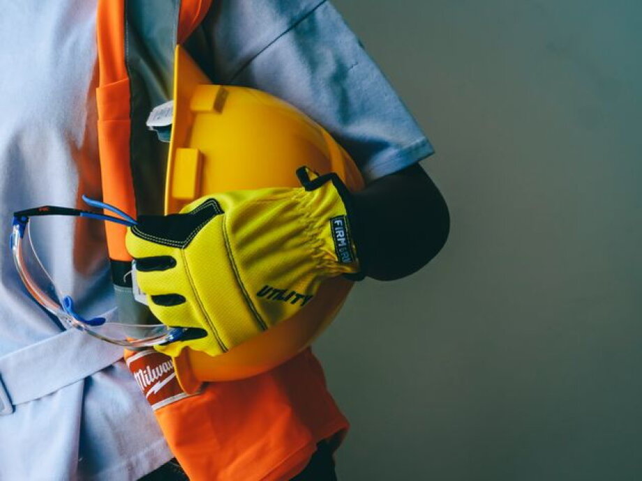Study: about 40% of companies say health, safety and well-being important for work environment