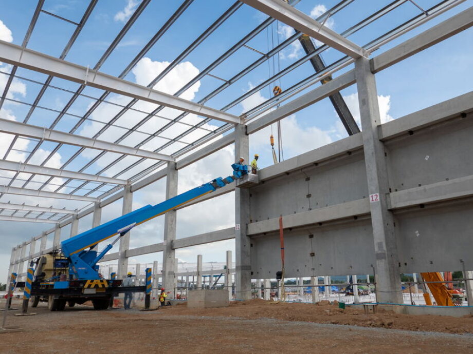 Warehouse investment hits multi-year high