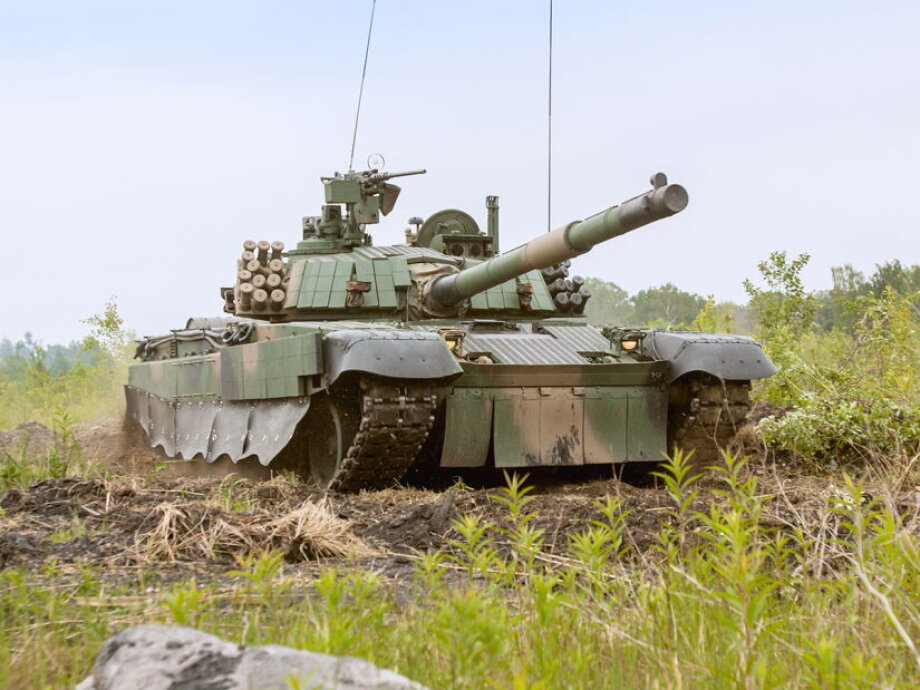 Defense fund spending lags annual plan